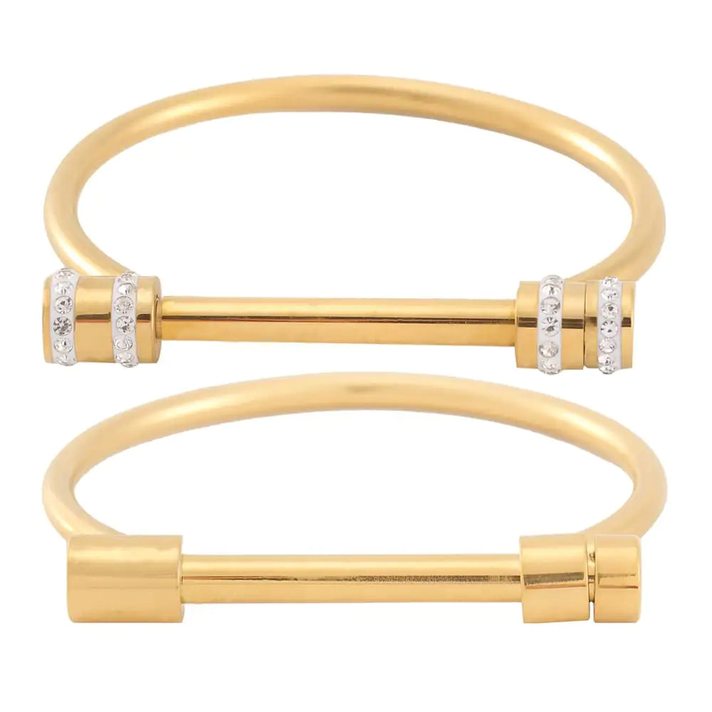 Horseshoe armband