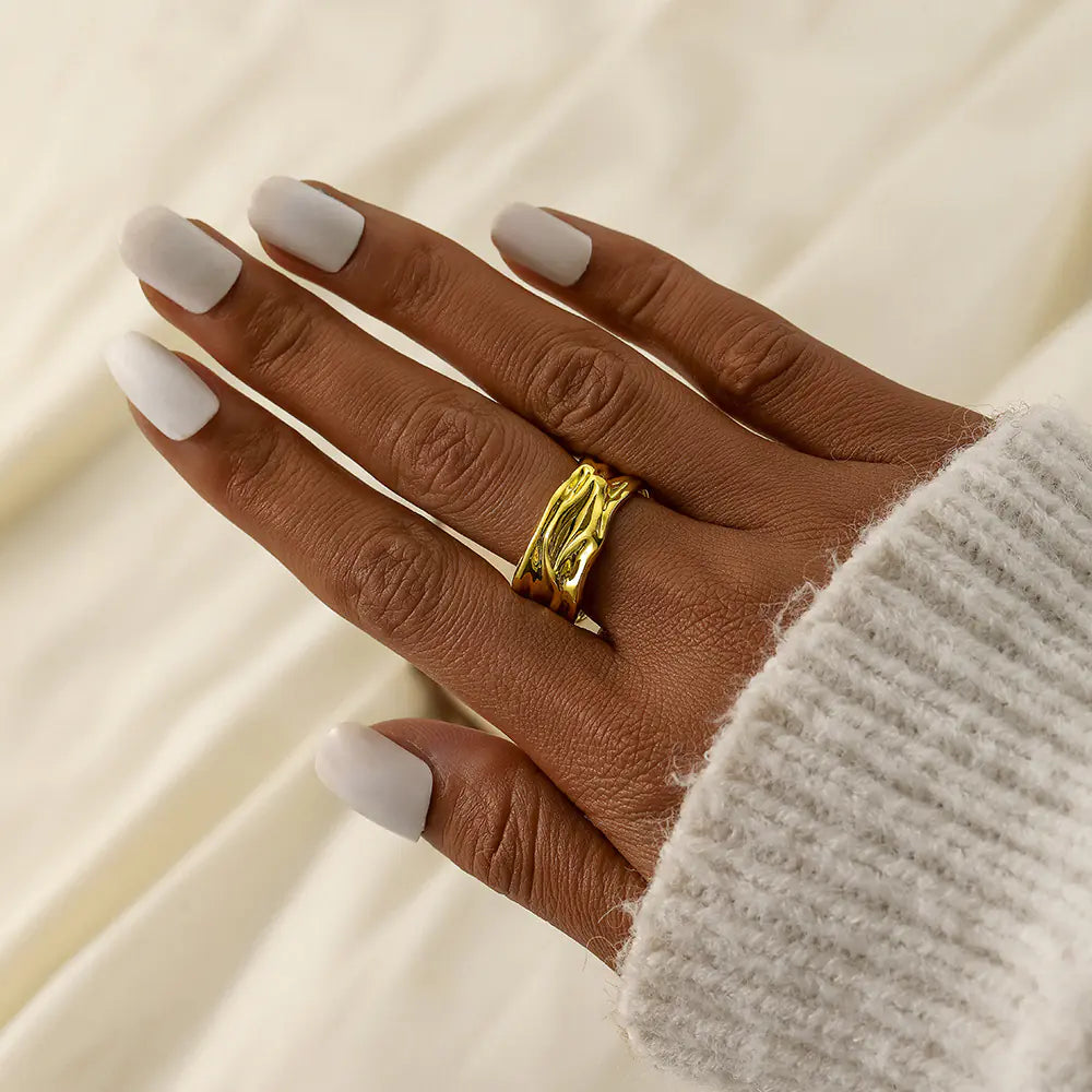 Irregular Ring